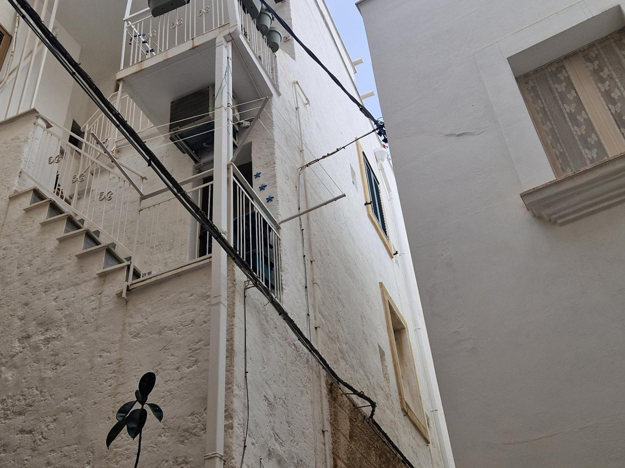 Antonia Jess Due Passi Dal Mare- Gessica Hh Apartment Monopoli Ngoại thất bức ảnh